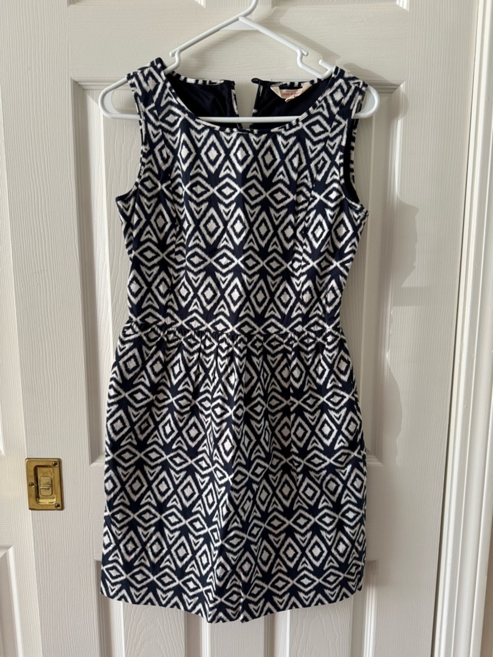 Brooks Brothers 346 Shift Dress Navy Cotton Ikat Geo A-Line with Pockets Size 2